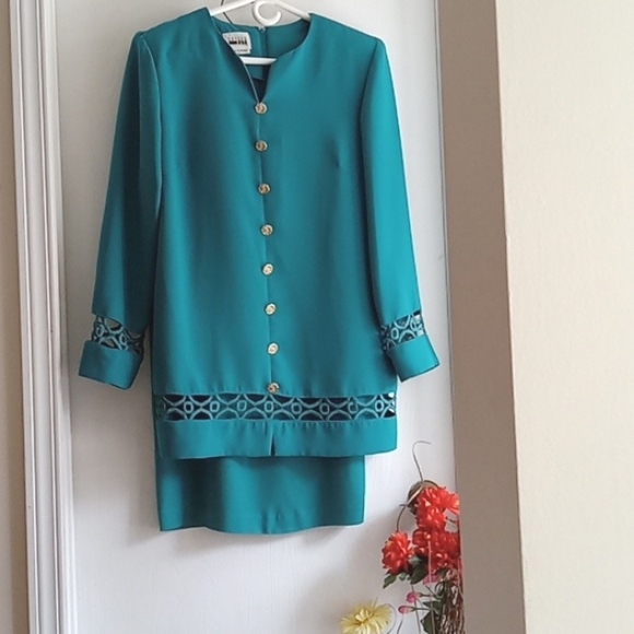 Leslie Fay | Vintage Turquoise Cut-Out Jacket & Skirt Suit - Picture 2 of 8